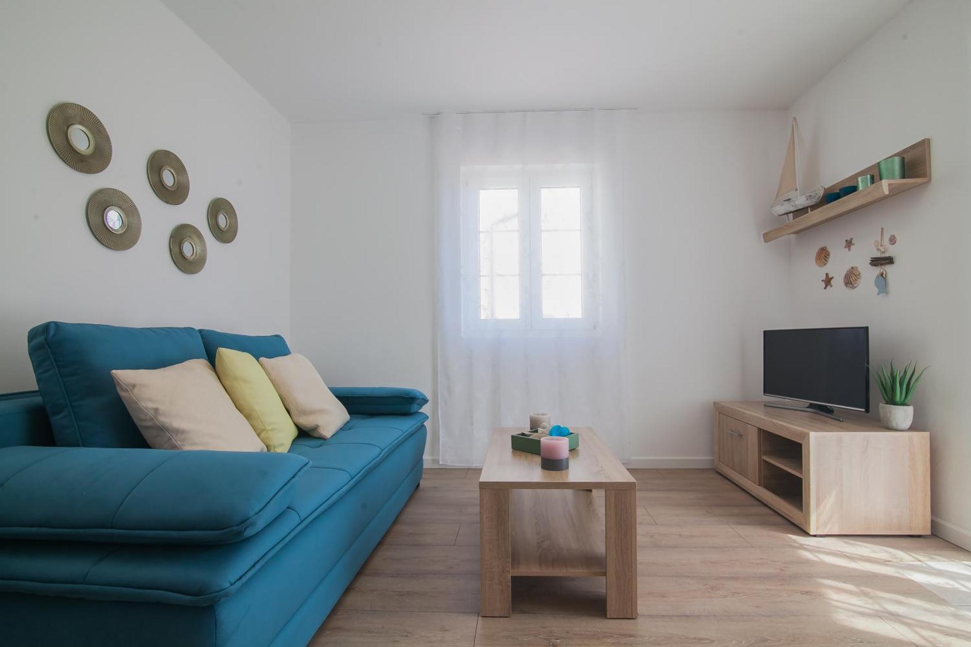 Helvetia Sunny Apartments Bol Exterior foto